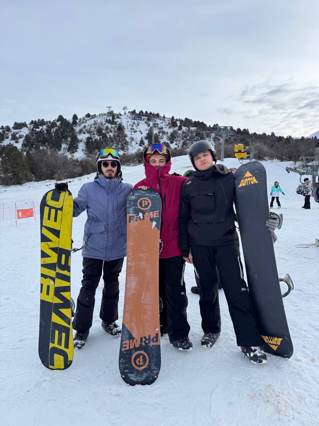 Proxima team snowboarding